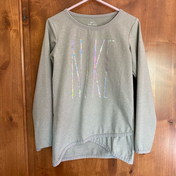 5/25 Nike sweatshirt